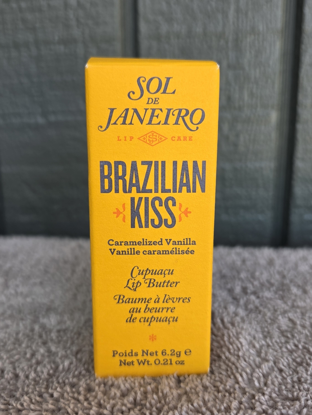Sol de Janeiro Brazilian Kiss Lip Butter - Caramelized Vanilla (Yellow)